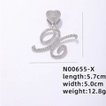 Ciondolo con lettera corsiva argento, strass e chiusura a cuore, variante 5,7x5,0cm - Lettera X Argentata con Strass