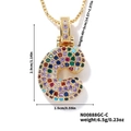 Pendentif lettre C dorée avec zircons colorés sur chaîne fine, dimensions de 2,9x1,5 cm - Or Coloré C