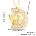 Collana con ciondolo lettera D dorata con pavé di cristalli e piccola ape dorata - Collana Lettera D (N01570C-D)