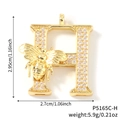Ciondolo lettera H dorata con micro-pavé e dettaglio ape 3D, altezza 2,95 cm - Solo Ciondolo-Lettera H (P5165C-H)