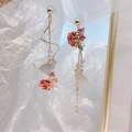 Long asymmetrical red rose flower earrings with white cat silhouette and gold tassels - Cat Flower Asymmetric