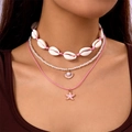 Dreiteiliges Boho-Halsketten-Set mit rosa Seestern, Muscheln und weißen Perlen - Rosa (NC25Y0073-1)