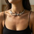 Silberner Liquid Lava Choker mit unregelmäßigem gewelltem Metall-Design - Silber
