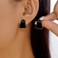 Detail der Geister-Ohrstecker mit schwarzer Emaille und Goldrand für Halloween - Schwarze Geist Ohrstecker (ER25Y0133-2)