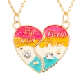 Detailopname van de Big Sister en Little Sister hartkettingen met glitter en goudkleur - Big Little Sister Magnetisch