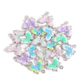 Vue macro de breloques papillon colorées en émail et alliage pour bijoux DIY - Couleurs Mixtes (Base Blanc K)