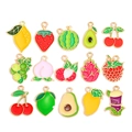 Set di 15 ciondoli smaltati a tema frutta per gioielli fai-da-te e accessori - Stili di Frutta Assortiti