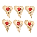 Vue détaillée de pendentifs cœur en alliage doré fondu avec cristaux rouges facettés - Cœur de Lave Rouge (px1311-13)