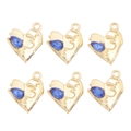 Lot de 6 pendentifs cœur dorés avec cristaux bleus et texture métallique pour bijoux DIY - Cœur Gouttelette Bleu (px1311-21)