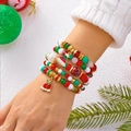 Bracelet de Noël en perles rouges et vertes avec breloques de sapin de Noël festives - Mélange Rouge Vert Blanc (BR25Y0526-1)