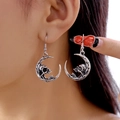 Gotische Silberohrringe mit Mondsichel und Totenkopf im Vintage-Stil für Damen - Halbmond Totenkopf Stil (ER25Y0143) / Antiksilber
