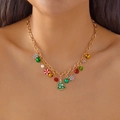 Collana a catena dorata con ciondolo a forma di albero di Natale, campane e perline colorate - Collana Stile 4