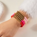 Fünfteiliges elastisches Armband-Set mit rosa Herzanhänger und bunten Heishi-Perlen - 5-teiliges Rot-Rosa-Orange Mischstil (BR25Y0733-1)