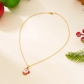 Collier de Noël doré avec pendentif Père Noël et détails en émail rouge et blanc - Père Noël Corps Entier (NC25Y1130)