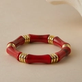 Bracciale stile bambù con segmenti in resina rossa e distanziatori in metallo dorato - Stile Marmo Rosso (AB0070-7)