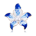 Eleganter Blumen-Brosche mit blauem Emaille-Dekor, Marmortextur und einer Perle in der Mitte - Blau
