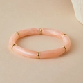 Roze gemarmerde acryl bamboe armband met gouden metalen afstandhouders en elastiek - Licht Perzik Marmer (AB0091-6)