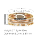 Détail d'un bracelet multicouche en cuir avec fermoir magnétique et cristaux étincelants - Style Strass Tressé Multicouche (SZ00237)