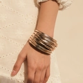 Boho mehrlagiges breites Metallarmband in Roségold mit praktischem Magnetverschluss - Roségold-Stil (SZ00392-2)