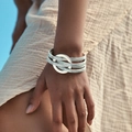 Bracelet multicouche argenté de style bohème avec texture mate et fermoir magnétique rond - Gris Argenté (SZ00371-1)