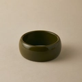 Bracelet jonc large en acrylique vert olive poli avec design rond minimaliste - Vert Foncé Brillant (AB0042-8)