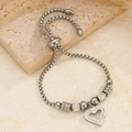Bracciale a catena serpente argentata con ciondolo a cuore e perline con cristalli - Cuore Cavo d'Acciaio