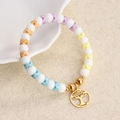 Kralenarmband met kleurrijke V-vormige accenten en levensboom hanger op witte ondergrond - Macaron V-Vormig Kleurblok Levensboom Stijl (09)