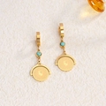 Pendientes de aro dorados de acero de titanio con cuenta azul y colgante de moneda - Estilo de Moneda de Retrato Vintage (04 Oro)