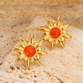 Boucles d'oreilles soleil dorées minimalistes avec pierre orange et rayons texturés - Style Fleur de Soleil Oeil de Chat Orange (29)