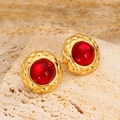 Pendientes vintage de acero de titanio dorado con piedra roja y acabado texturizado - Estilo Redondo Rojo Patrón Acolchado (04)