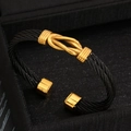 Pulsera para hombre de cable negro con nudo bañado en oro de 18k y diseño abierto - Negro+Oro