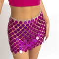 Sexy Party Body-Chain Rock aus lila Pailletten und Metallringen für Damen - Rock / Mehrfarbig