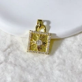 Gold-plated square padlock pendant with micro-p鑲ed zircons and central cross motif - Gold Square Cross Style (11)