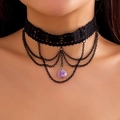 Ras de cou gothique en dentelle noire avec cristal violet et chaînes métalliques étagées - Noir