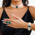 Set di gioielli di perle a tre file con ciondoli in smeraldo, collana e bracciale - Set Collana Bracciale Orecchini Tripla Fila Argentato (Verde)