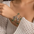 Mehrlagiges Vintage-Armband-Set mit grünen Steinen, Libelle und Lebensbaum-Anhängern - Libelle Lebensbaum Armband (4989)