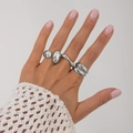 Ensemble de bagues argentées aux formes irrégulières et texture métallique polie - Ensemble de Bagues Style Irrégulier Argenté (6237)