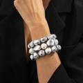 Elastic beaded bracelet with frosted silver irregular beads and white round pearls - Silver Style (6892)