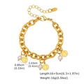 Dettaglio della chiusura a moschettone e catena di estensione K18 sul bracciale - Stile Moneta Della Regina (BR-2748G)