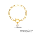 Dettaglio di un bracciale a catena gold paperclip con chiusura a cuore e cristallo - Oro/br-2167g01