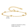 Detail van gouden kralen enkelbandje met kreeftsluiting en verstelbaar kettinkje - Ronde Kralen Hanger Stijl / Goud (JC-232G)