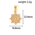 Detailopname van een gouden scheepsstuurwiel hanger met kristallen en afmetingen - Roer Stijl (NY03) / Goud