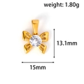 Detail van gouden strikhanger met afmetingen van 15 mm breedte en 13,1 mm hoogte - Vlinder Stijl (XZY08) / Goud