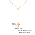Détail du collier chapelet en or rose avec croix gravée et médaille de Marie - Or rose