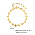 Dettaglio del bracciale a quadrifoglio con incisione K18, chiusura e catenella - BR-2610G (Bracciale)