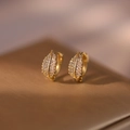 Elegant rose gold leaf earrings with micro-paved cubic zirconia diamonds - Gold Full Zircon Leaf / Full Zircon Leaf Ear Cuff - Gold (D0344)
