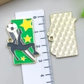 Green soccer sports pendant in alloy with athlete silhouette and yellow stars - Green Enamel Soccer - Player Silhouette (22942) / 31x22mm