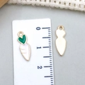 Pink enamel carrot pendant with green heart leaf and golden metal edges for DIY jewelry - White Enamel Carrot Style (10848)