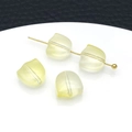 Cuentas de tulipán de vidrio amarillo claro para joyería artesanal en bandeja blanca - Hoja de Cristal / 1 Pieza (8x9mm) / Amarillo Transparente (23875)