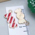 Rood-witte emaille zuurstok hanger in goudkleur voor DIY sieraden maken projecten - Rood Witte Snoep (14018)